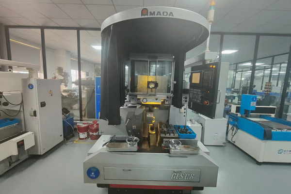 CNC Machining Service Hub 03
